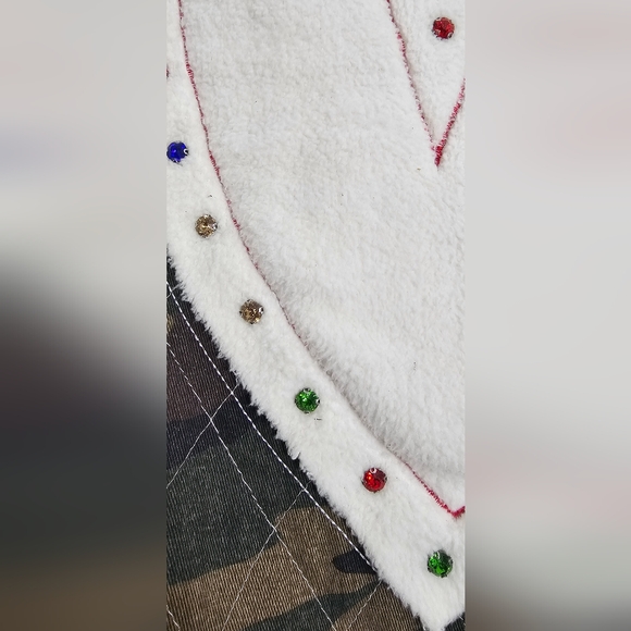 New POL Camo Jacket with Patchwork and Crystal Heart Details Size Large - Picture 10 of 10
